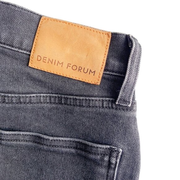 The Arlo Hi-Rise Straight by Denim Forum in Washed Black / size 25 inch waist - Picture 6 of 8
